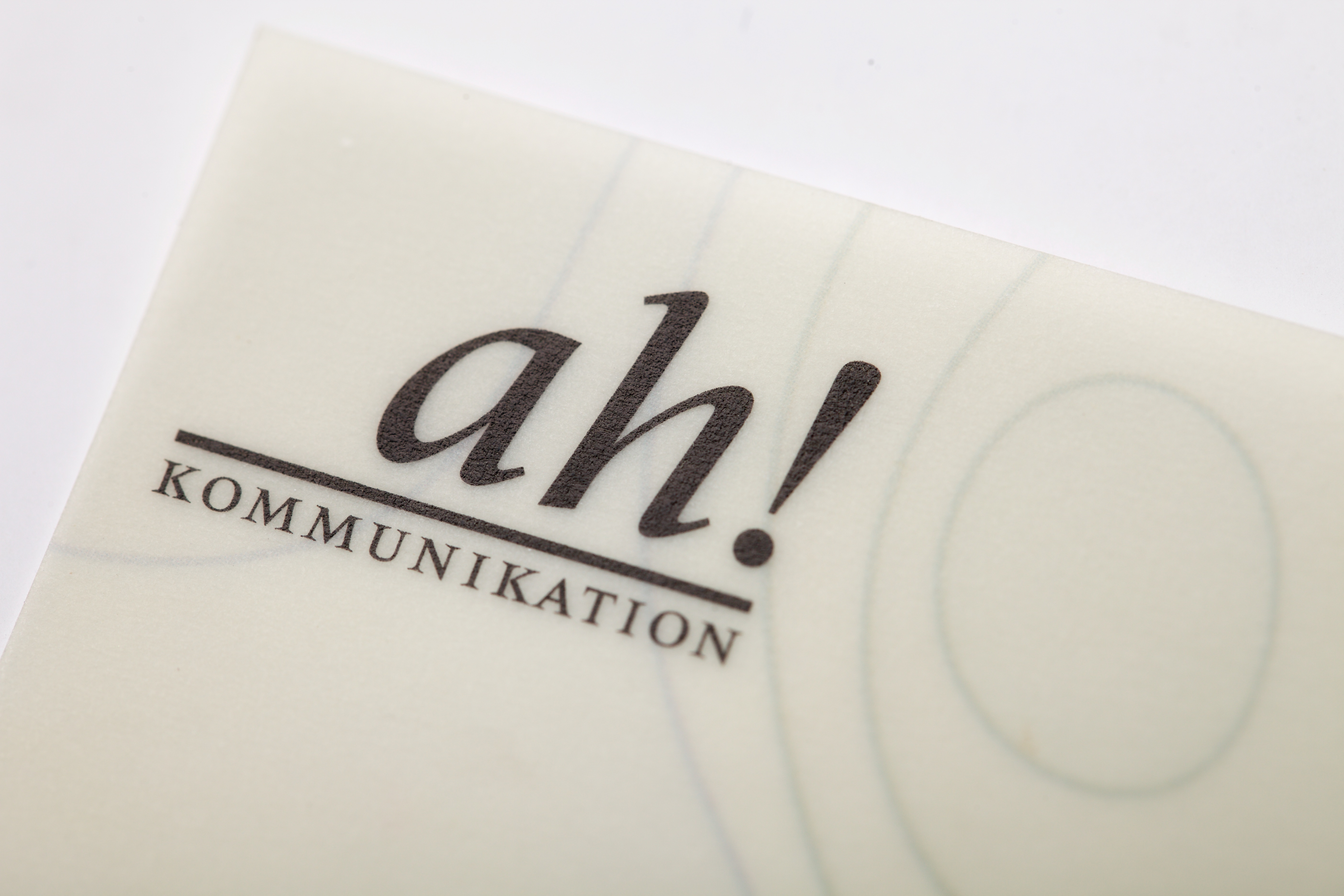 Logo Visitenkarte ah! Kommunikation
